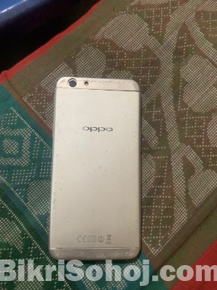 Oppo F1